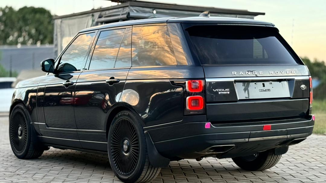 Range Rover Vogue